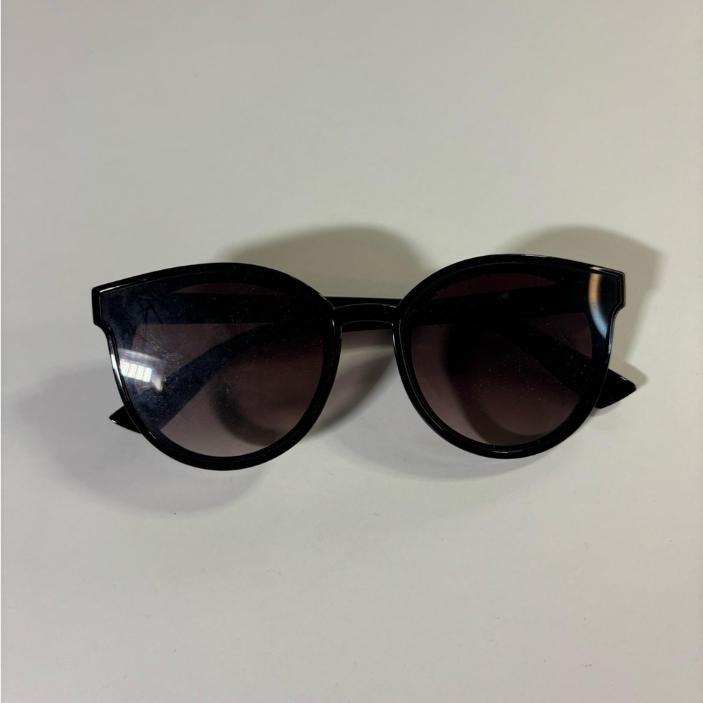Classic Black Sunglasses